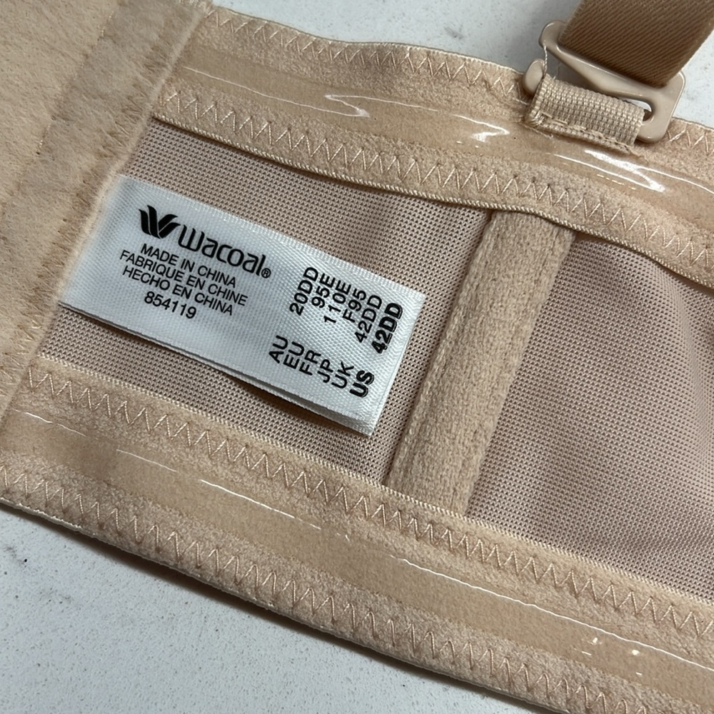 Wacoal Red Carpet Full Figure Underwire Strapless‎ Bra 854119 Size 42DD/E Sand
